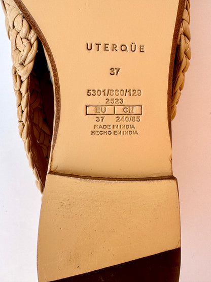 Sandalias beige de @Uterqüe