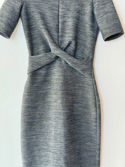 Vestido midi gris