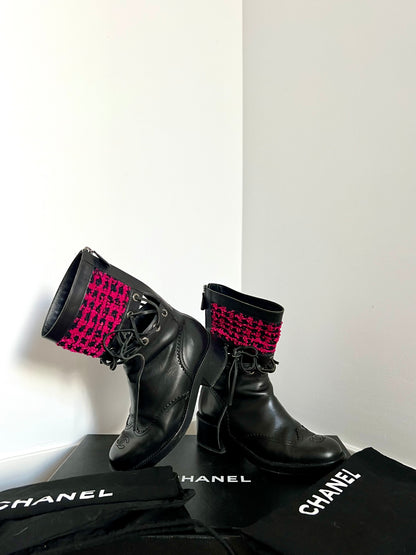 Botas de cuero de @Chanel