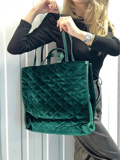 Bolso verde cuadrado de piel de @maliparmi