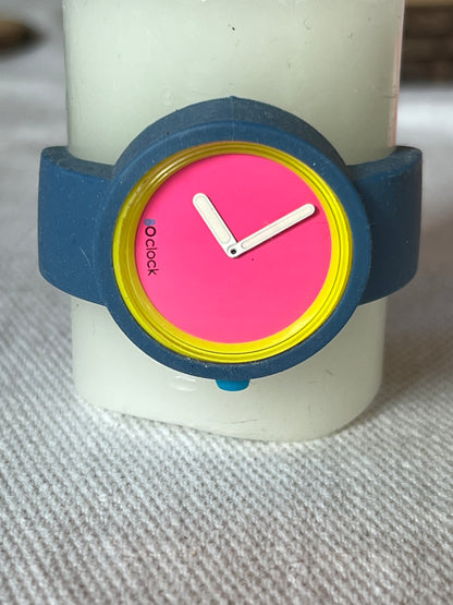 Reloj azul de @o'clock