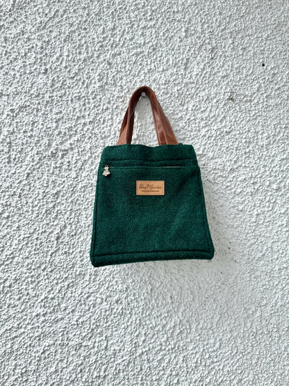 Bolso pequeño corto verde de @bagsgarden